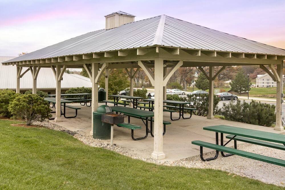 Photo of Others in Sheridan