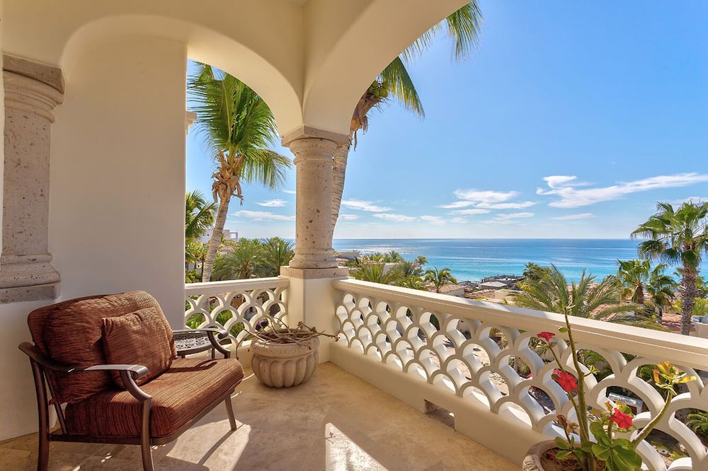 Photo of Patio Balcony in Buzzards