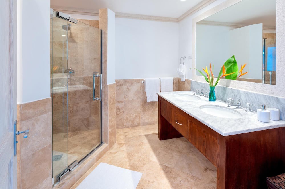 Photo of Bathroom in Merlin Bay