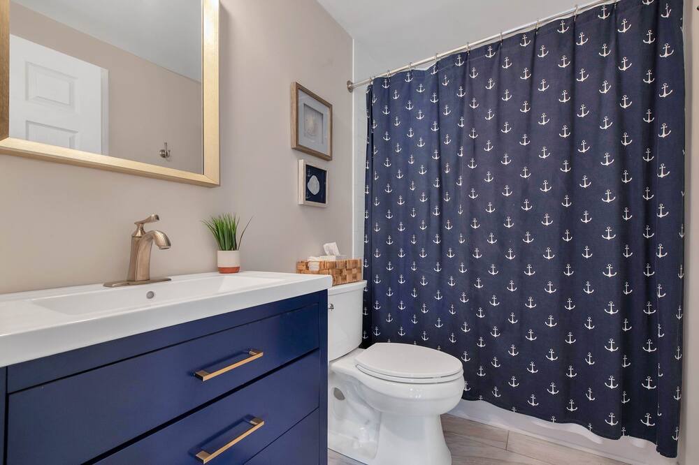 Photo of Bathroom in Old Saybrook