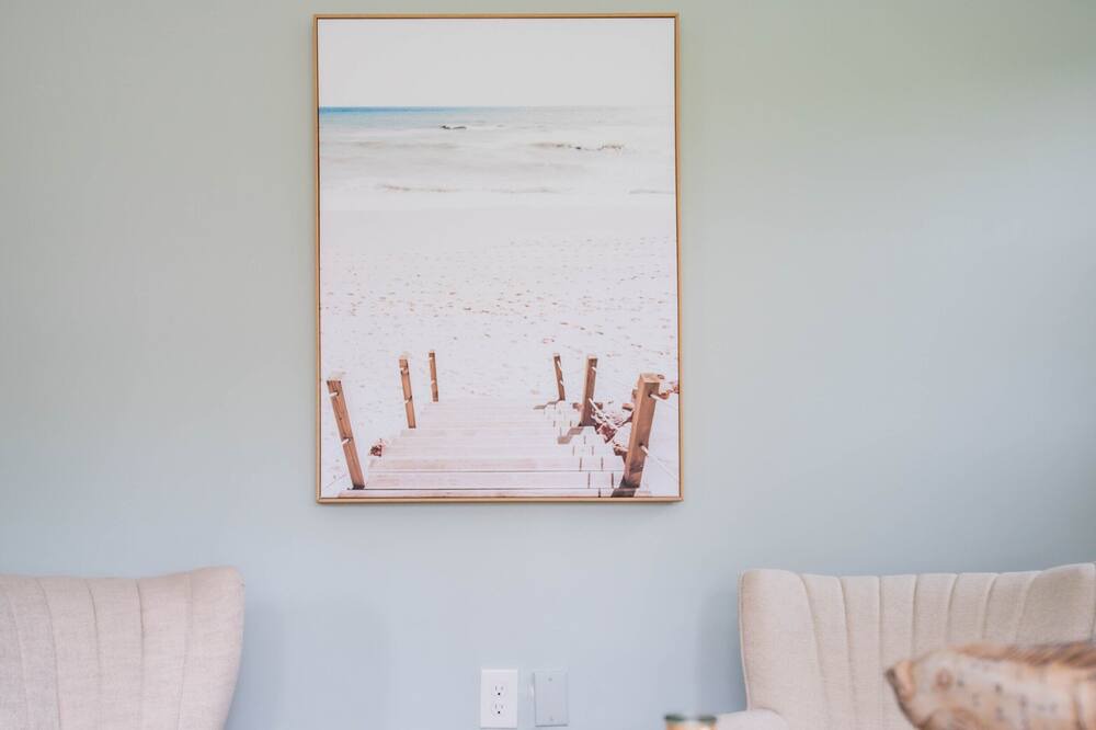 Photo of Livingroom in Old Saybrook
