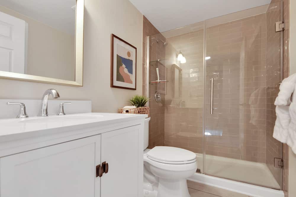 Photo of Bathroom in Old Saybrook