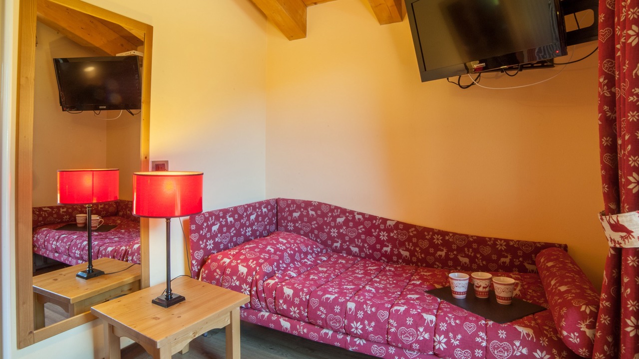 Photo of Bedroom in Antagnod