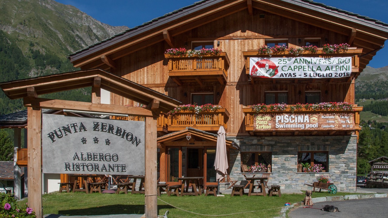 Photo of Outdoor in Antagnod