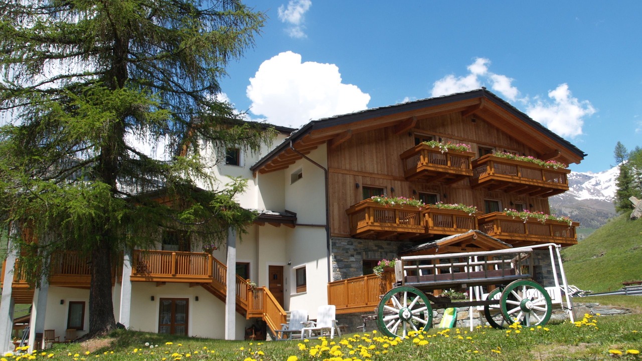 Photo of Outdoor in Antagnod