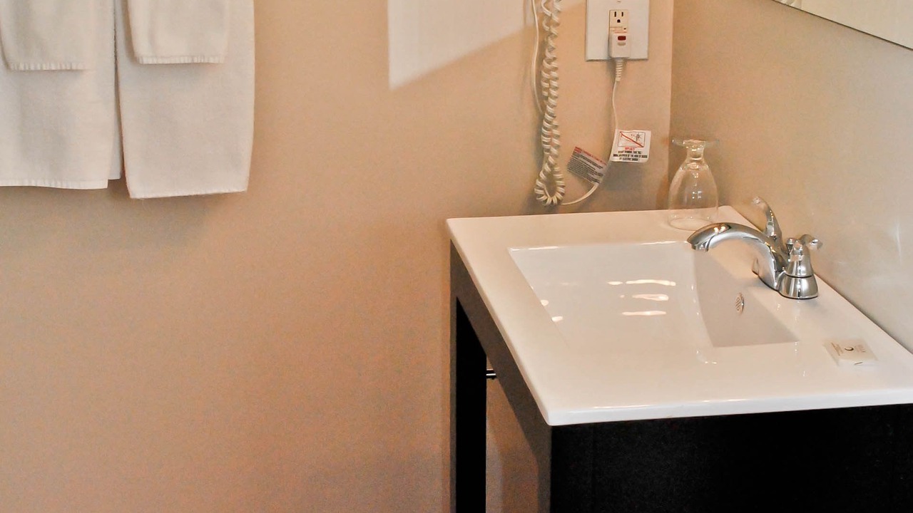 Photo of Bathroom in Rock Forest
