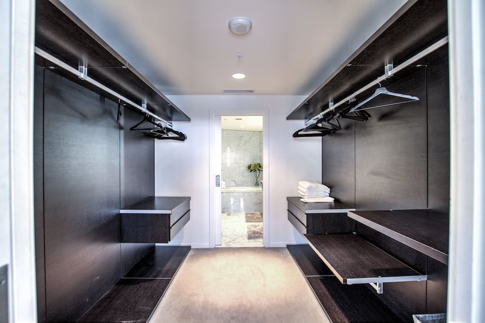 Photo of Bathroom in Coal Harbour