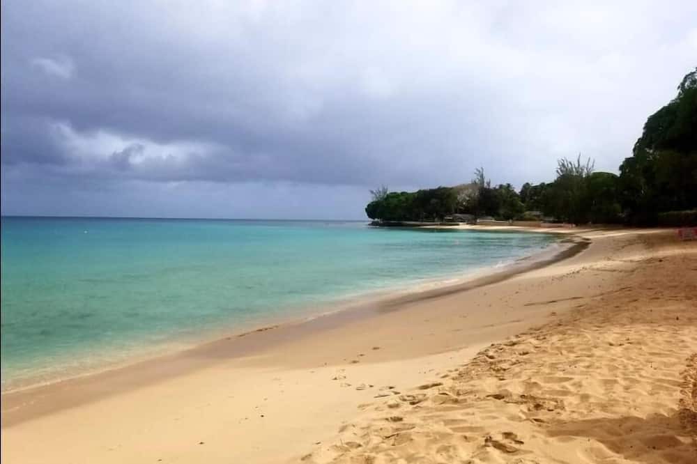 Photo of Outdoor in Sandy Lane