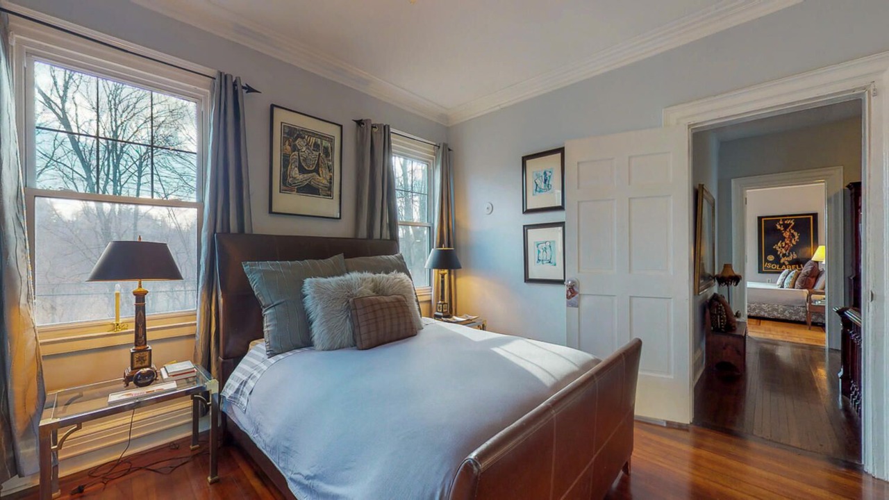 Photo of Bedroom in Troy