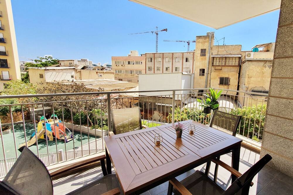Photo of Patio Balcony in Florentin