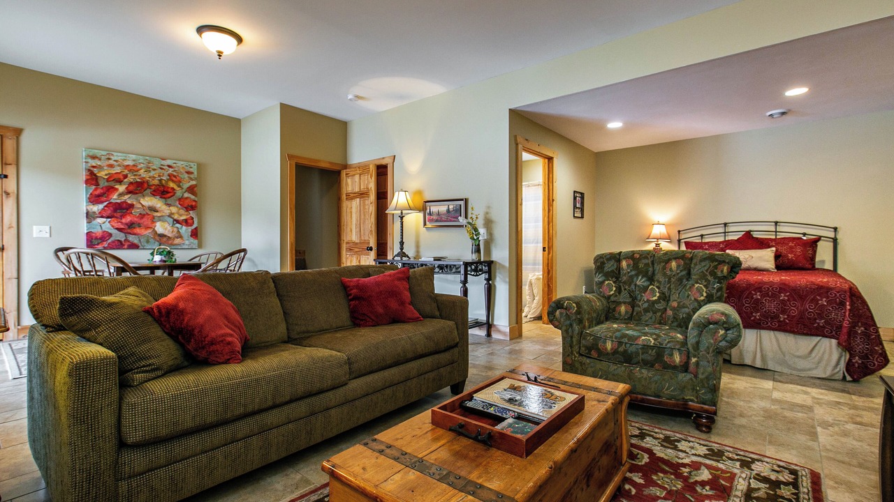 Photo of Livingroom in Dubuque