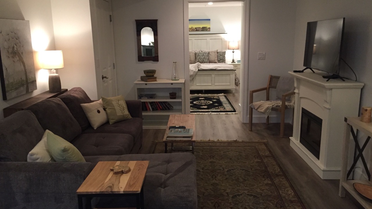 Photo of Livingroom in Langley