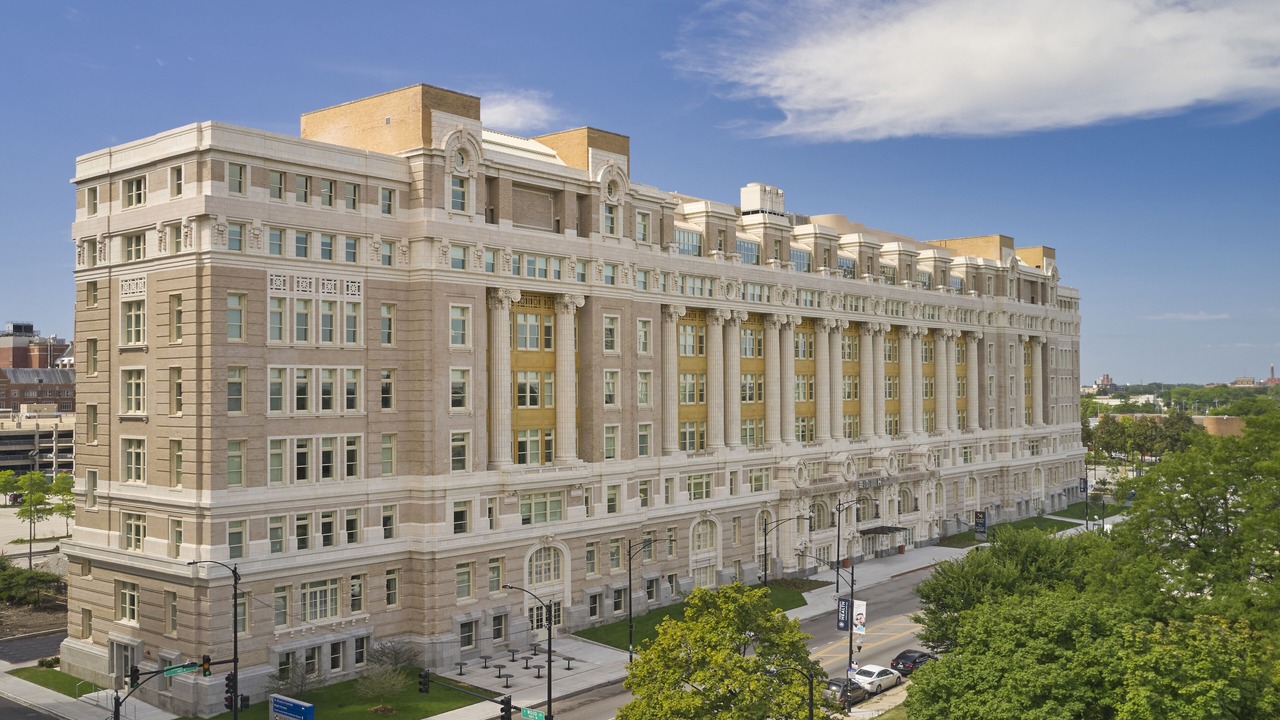Photo of Outdoor in Illinois Medical District
