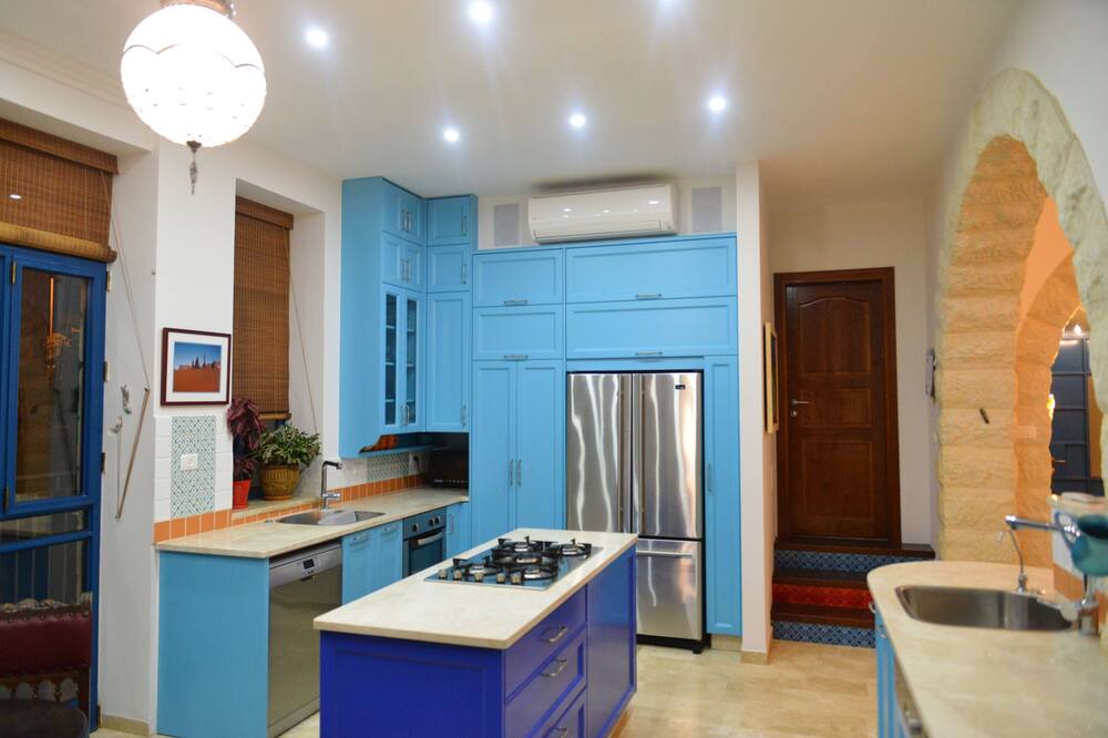 Photo of Kitchen in Tekoa