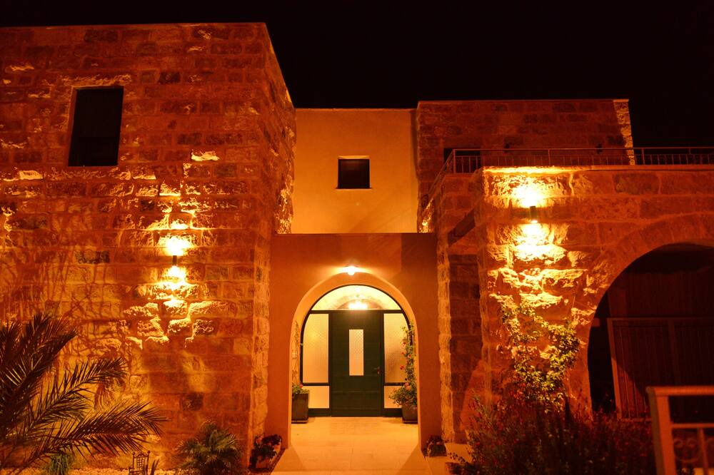 Photo of Outdoor in Tekoa