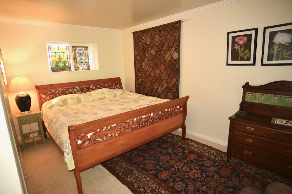 Photo of Bedroom in Park Pacifica
