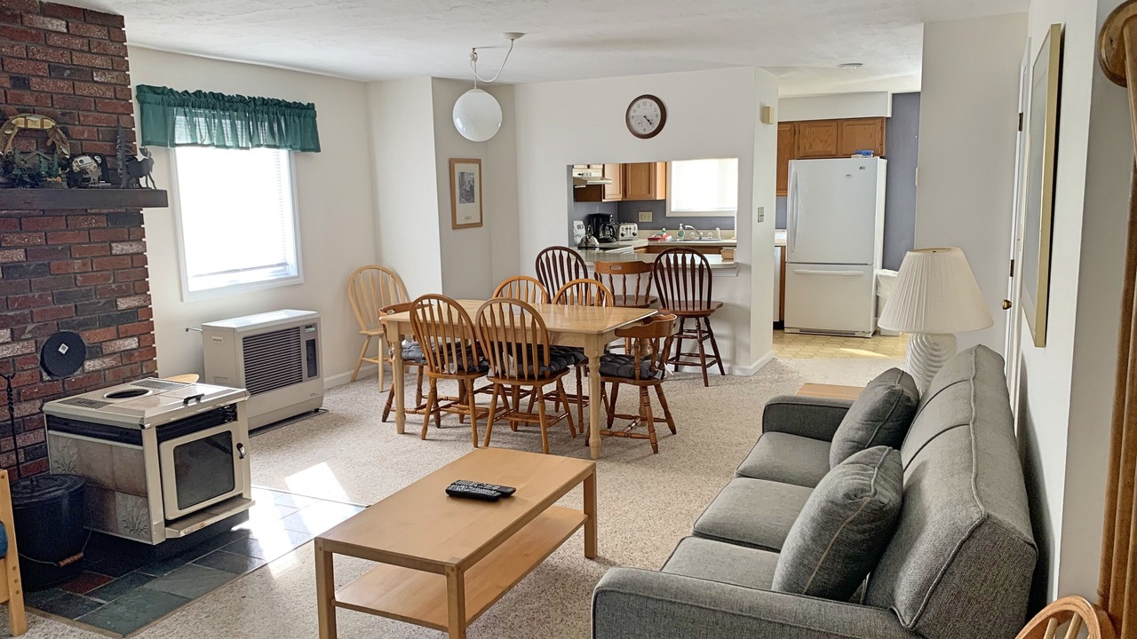 Photo of Livingroom in North Woodstock