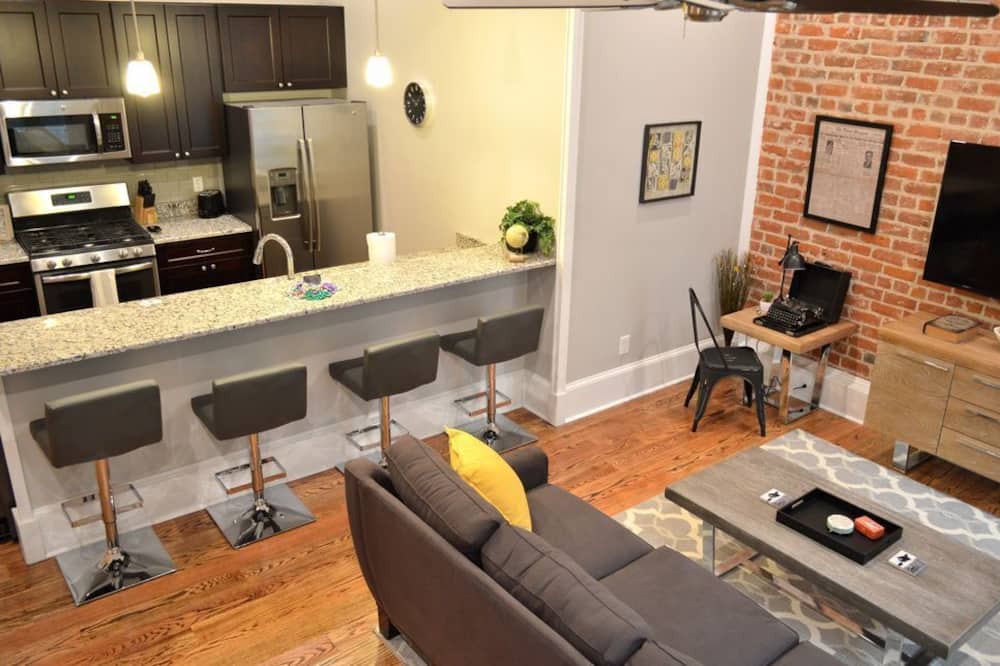 Photo of Livingroom in Central Business District
