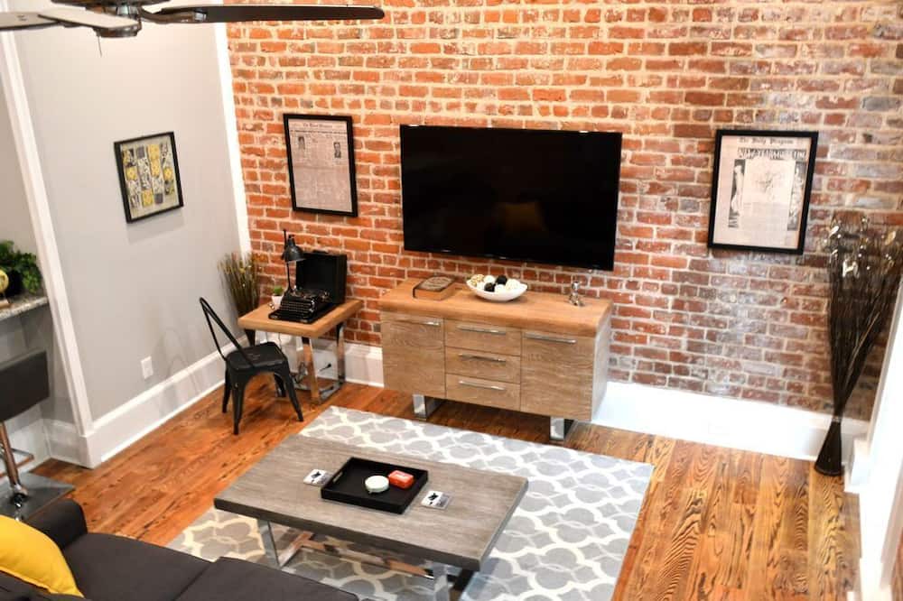 Photo of Livingroom in Central Business District