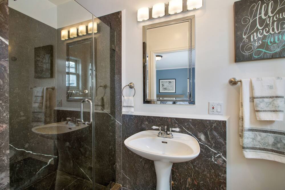 Photo of Bathroom in Marina District