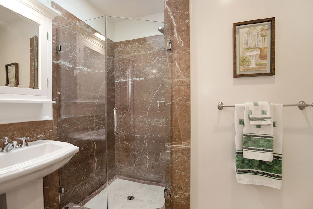 Photo of Bathroom in Marina District