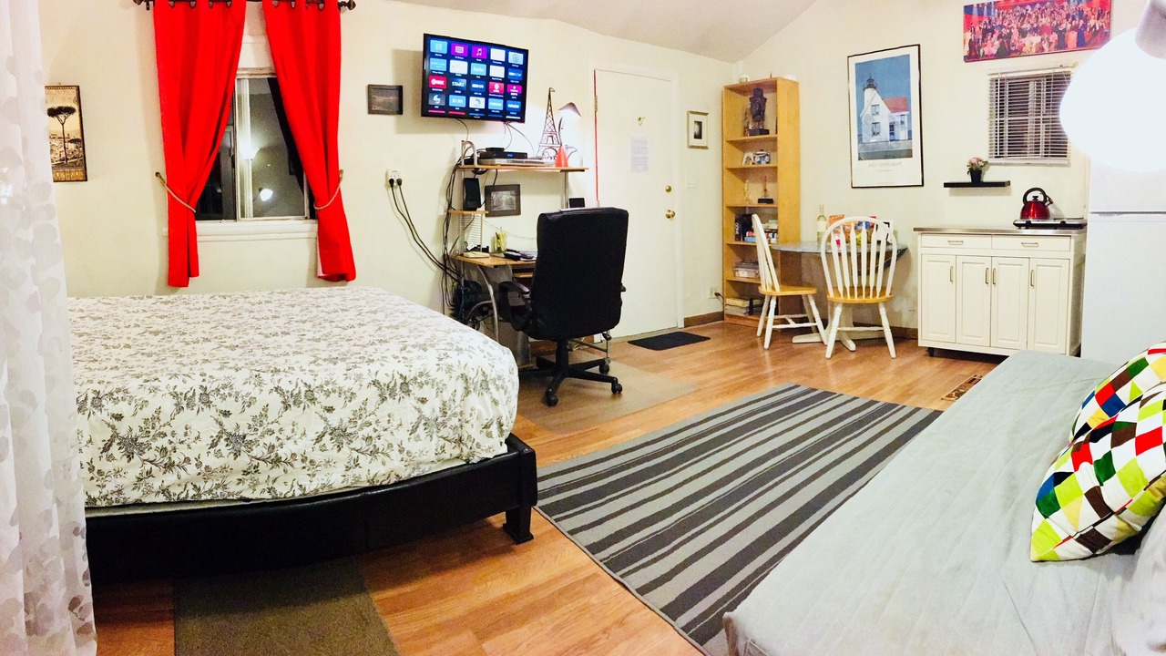 Photo of Bedroom in Atwater Village