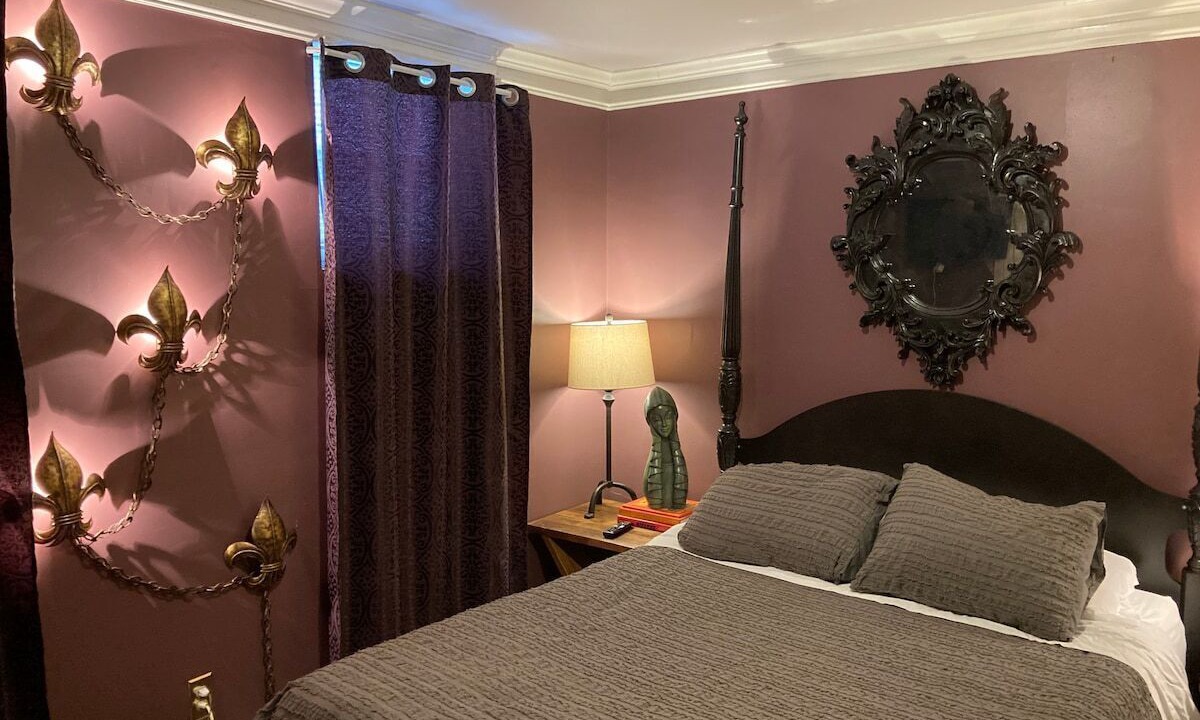 Photo of Bathroom in Boystown