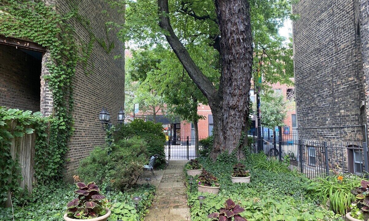 Photo of Outdoor in Boystown