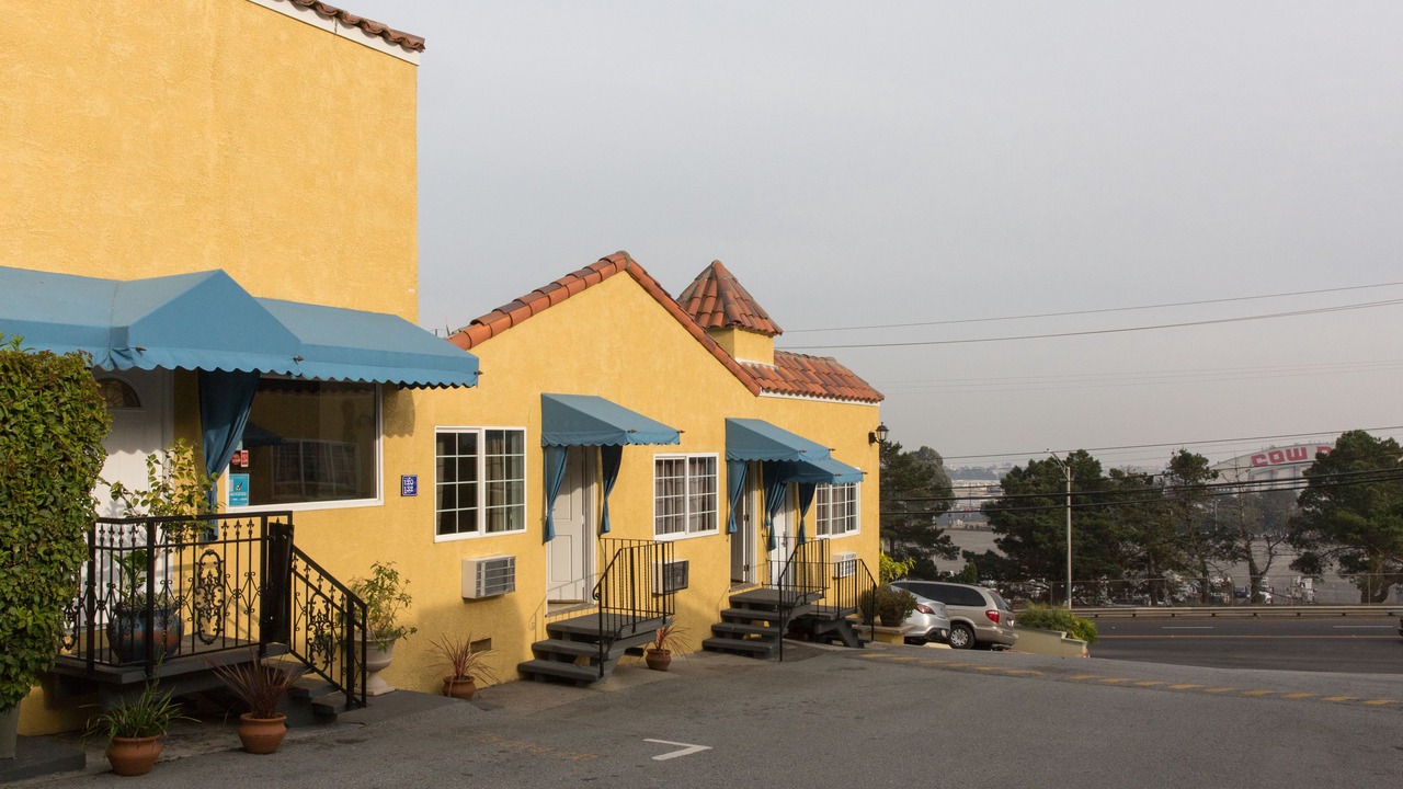 Photo of Outdoor in Bayshore Heights