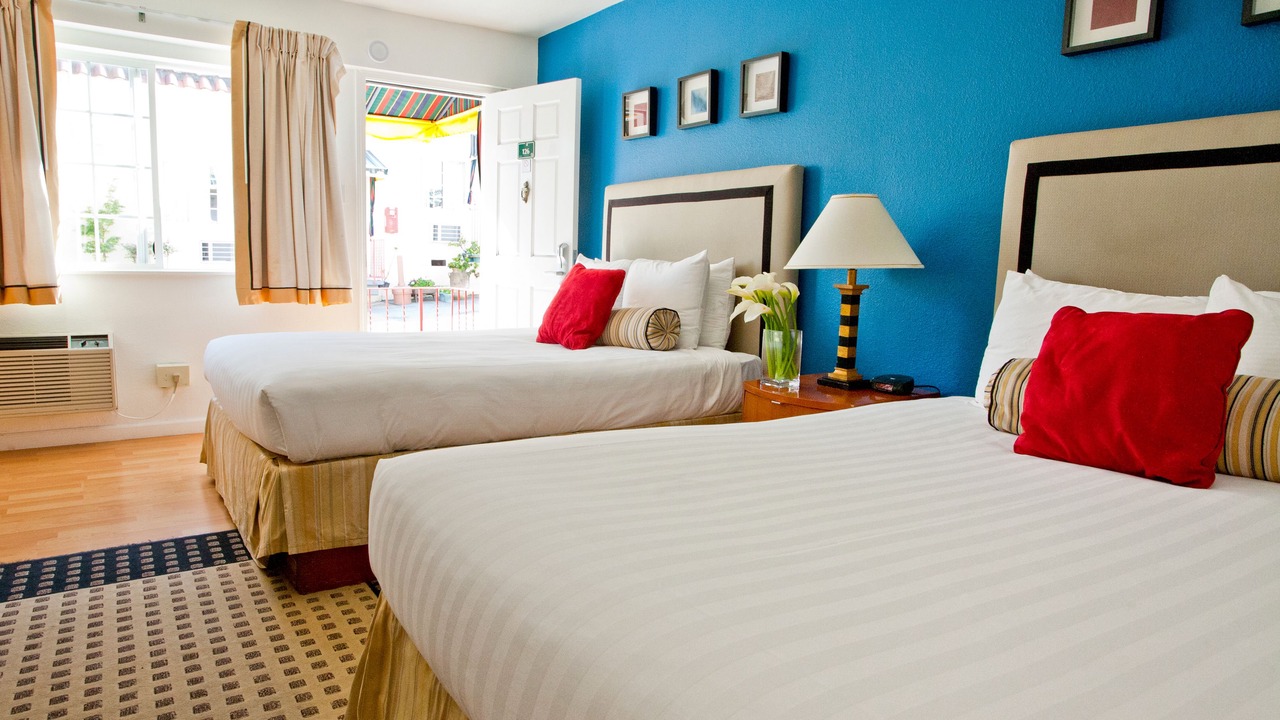 Photo of Bedroom in Bayshore Heights