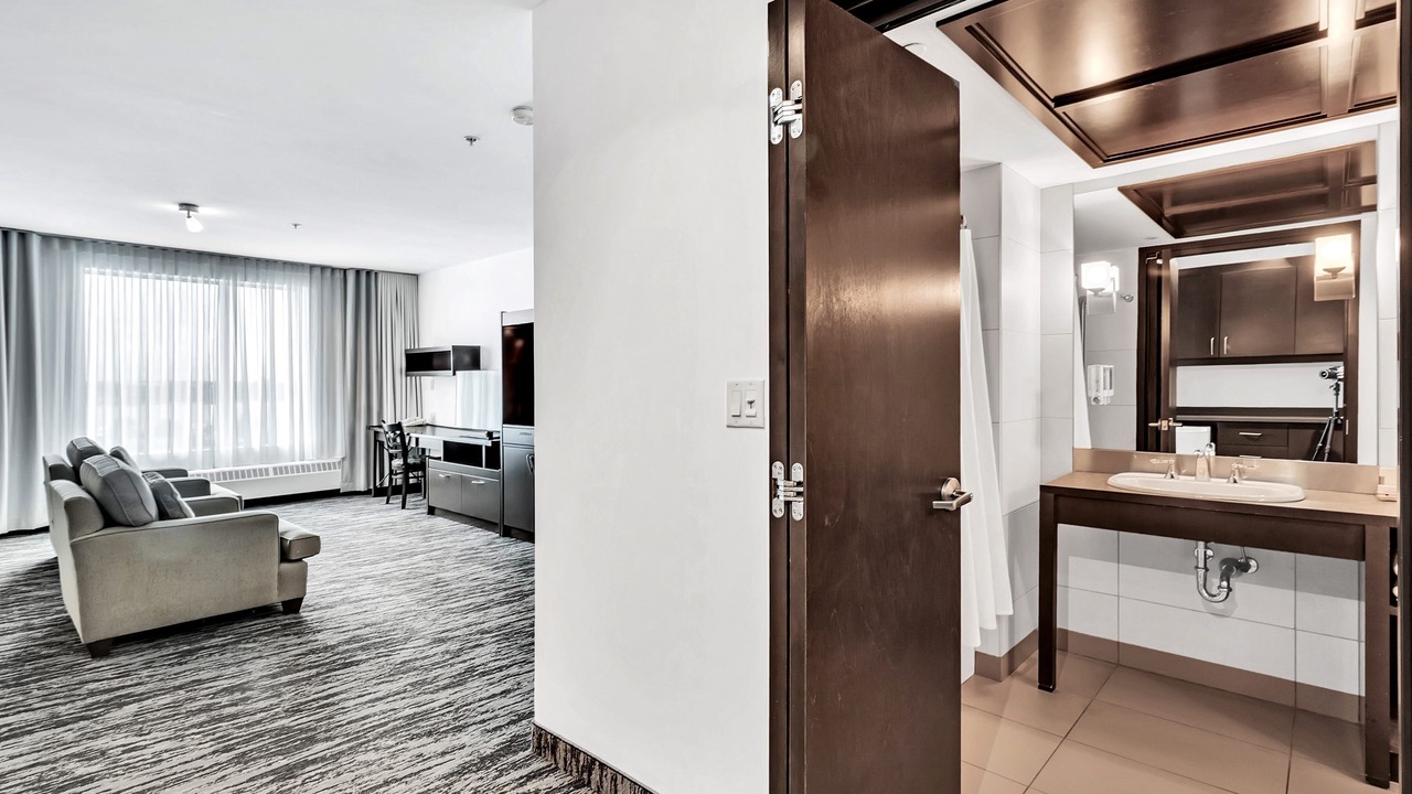 Photo of Bedroom in Boucherville