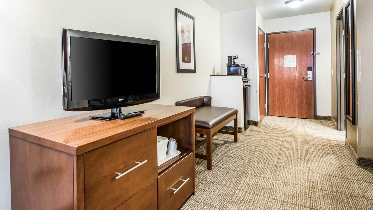 Photo of Bedroom in King