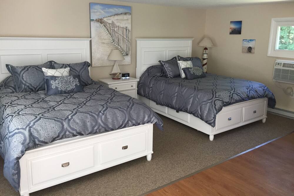 Photo of Bedroom in Old Lyme