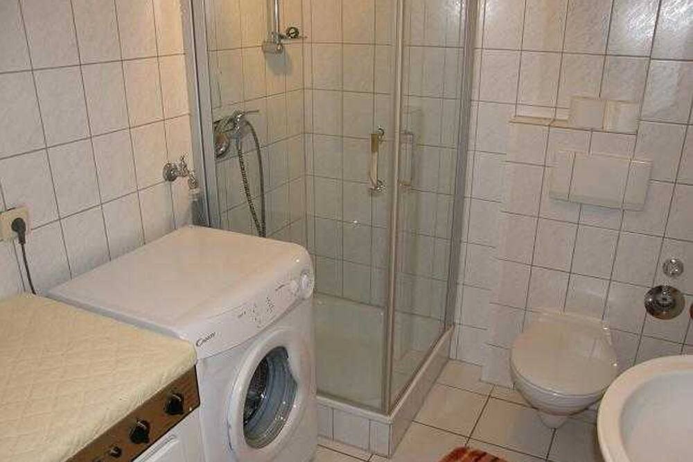 Photo of Bathroom in Wernborn
