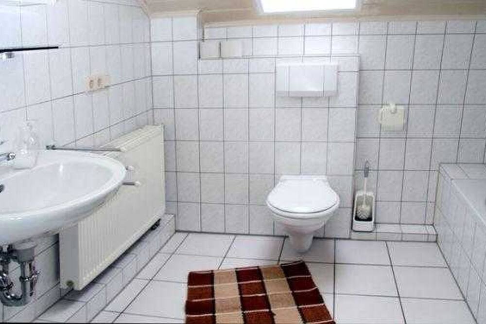 Photo of Bathroom in Wernborn