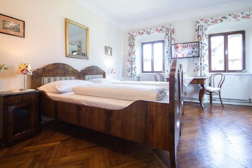 Photo of Bedroom in Attersee