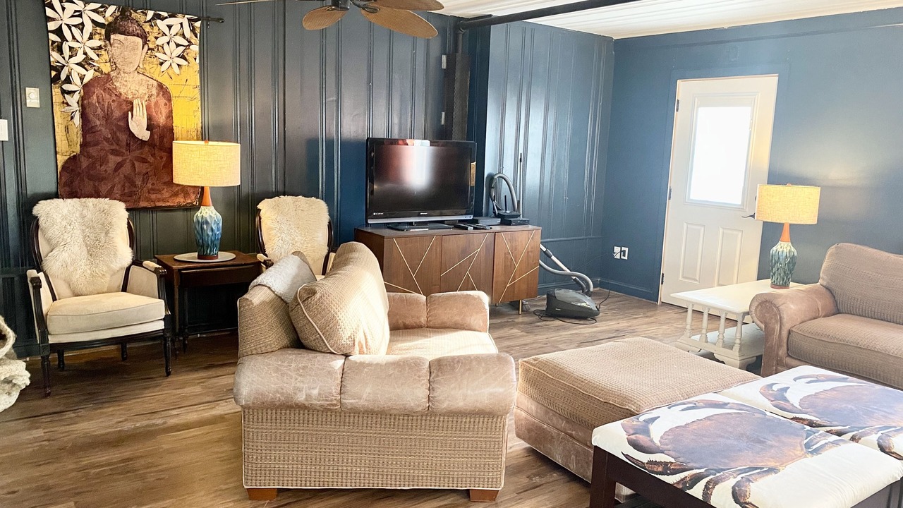 Photo of Livingroom in Misquamicut