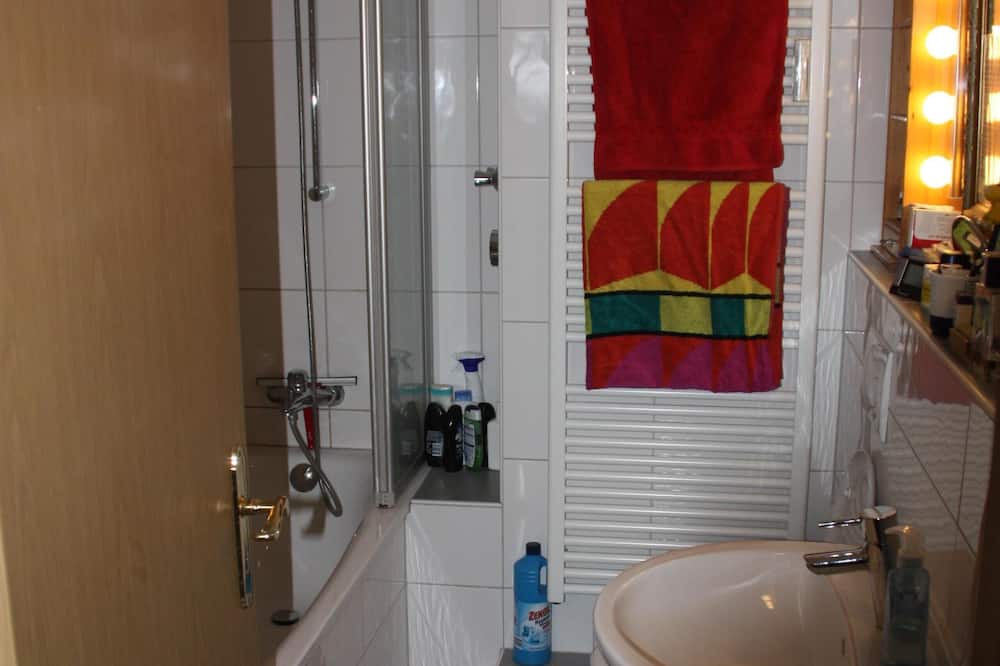 Photo of Bathroom in Porz