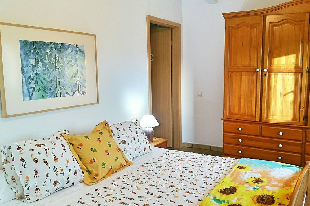 Photo of Bedroom in Paratella