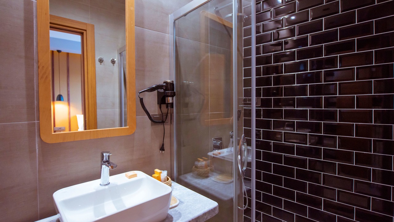 Photo of Bathroom in Yaniklar