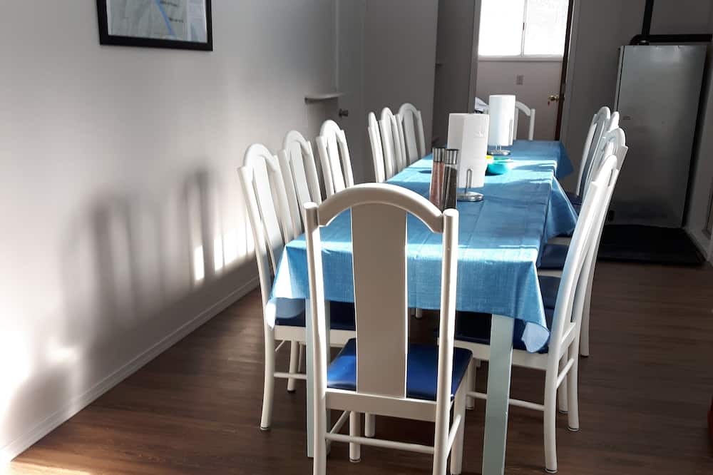 Photo of Kitchen in Trout Lake