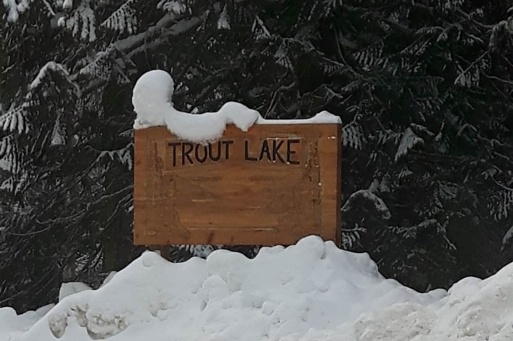 Photo of Outdoor in Trout Lake