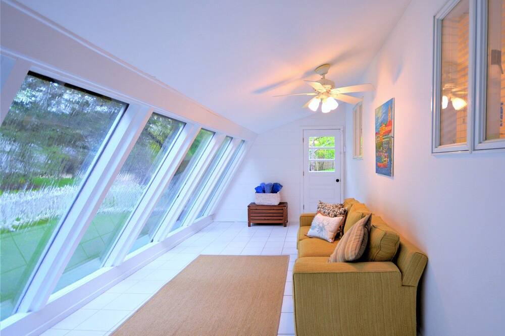 Photo of Others in Amagansett North