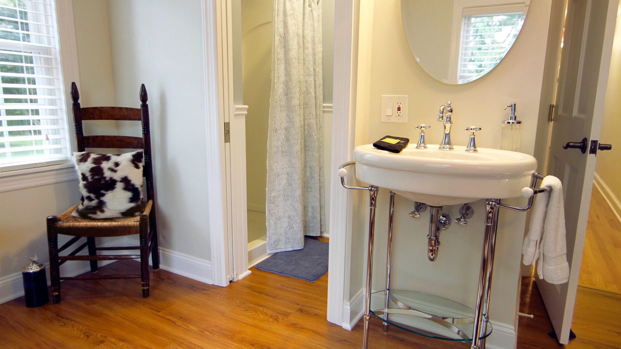 Photo of Bathroom in Madison Center