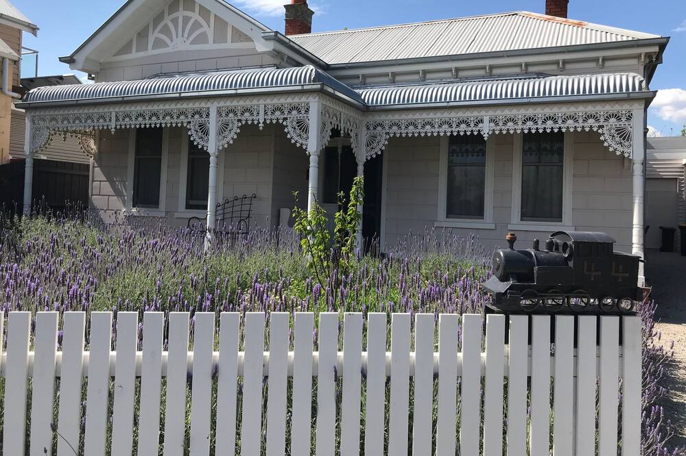 Photo of Others in Williamstown