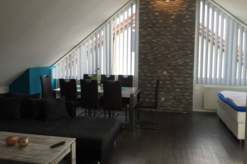 Photo of Livingroom in Rust