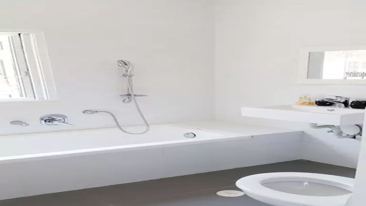 Photo of Bathroom in Bat Yam