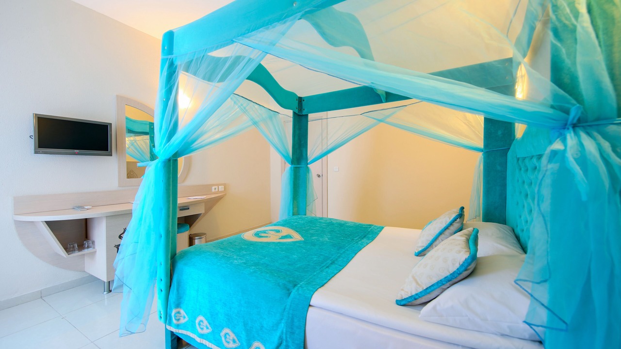 Photo of Bedroom in Kiris