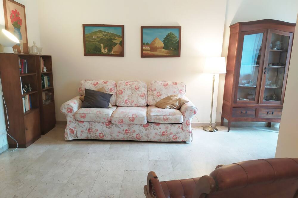 Photo of Livingroom in Gianicolense