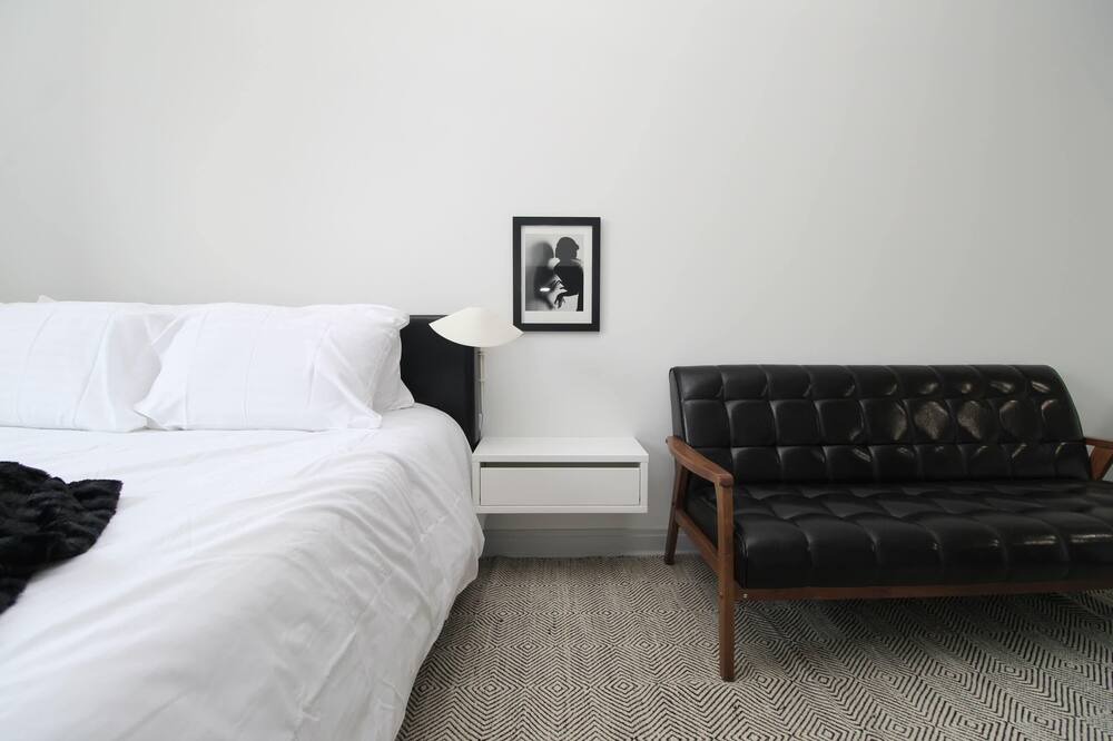 Photo of Bedroom in East Hyde Park